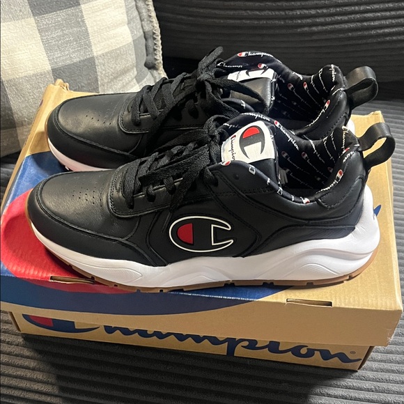 Champion shoes brand new in box - Picture 1 of 5